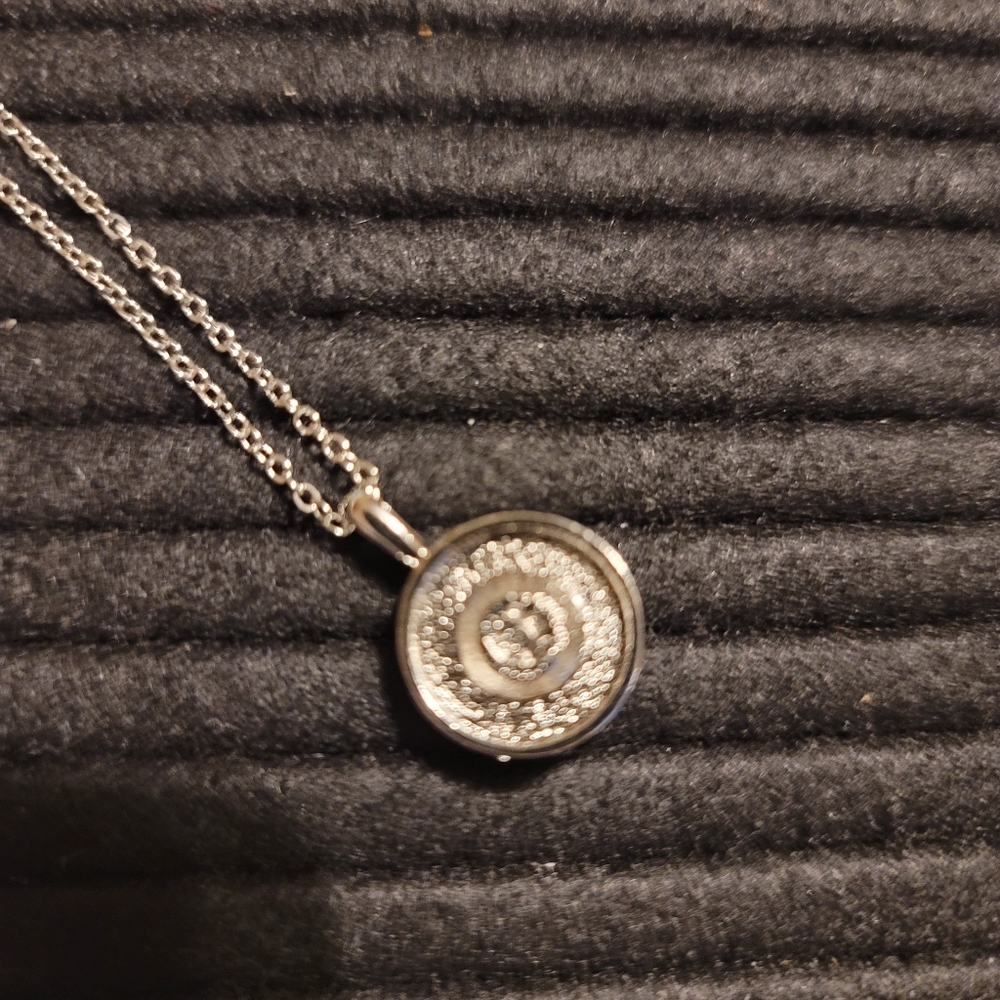 Swarovski Crystals Halo Necklace NWOT - Picture 2 of 7